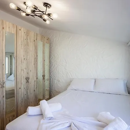 Salty Loft Chanioti