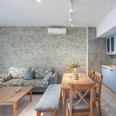 Salty Loft 度假居