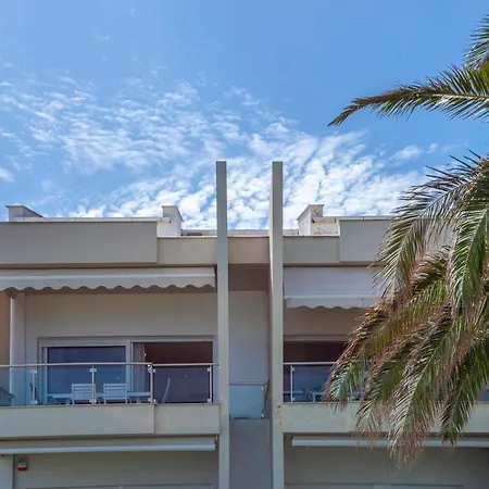 Salty Loft 度假居